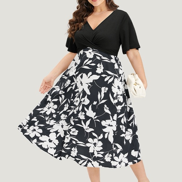 BloomChic Dresses & Skirts - BloomChic Black and White Midi Dress